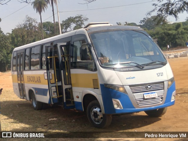 Nogueira e Neiva Turismo 1727 na cidade de Ibirité, Minas Gerais, Brasil, por Pedro Henrique VM. ID da foto: 10085936.