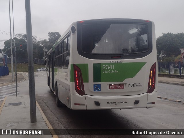 Empresa de Ônibus Vila Galvão 2341 na cidade de Guarulhos, São Paulo, Brasil, por Rafael Lopes de Oliveira. ID da foto: 10086011.