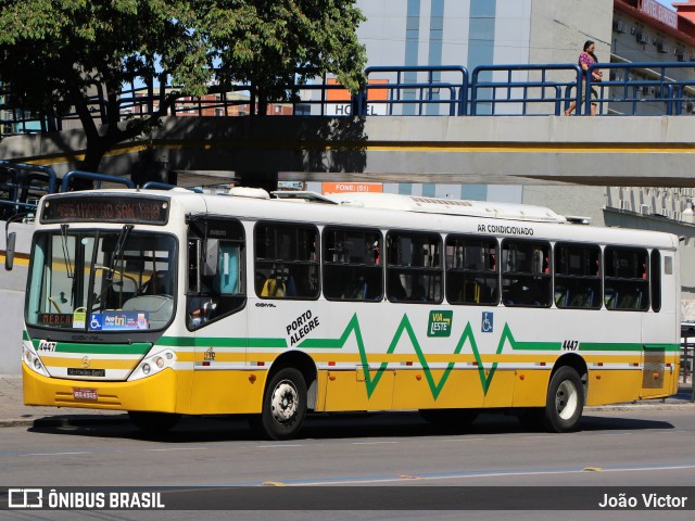 VAP - Viação Alto Petrópolis 4447 na cidade de Porto Alegre, Rio Grande do Sul, Brasil, por João Victor. ID da foto: 10087309.