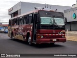 Villa Trans J-11 na cidade de Cartago, Cartago, Costa Rica, por Andrés Martínez Rodríguez. ID da foto: :id.