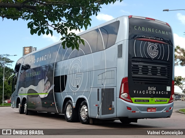 Viação Garcia 8654 na cidade de Curitiba, Paraná, Brasil, por Valnei Conceição. Número da foto: #10090160.