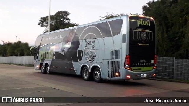 Viação Garcia 88087 na cidade de Curitiba, Paraná, Brasil, por Jose Ricardo Junior. Número da foto: #10091440.