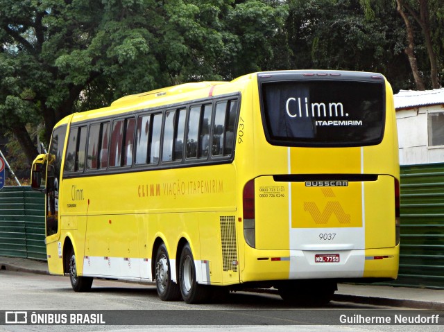 Viação Itapemirim 9037 na cidade de Curitiba, Paraná, Brasil, por Guilherme Neudorff. ID da foto: 10093649.