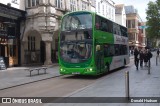 First Group in Devon & Cornwall 37151 na cidade de Exeter, Devon, Inglaterra, por Donald Hudson. Número da foto: #10093535.