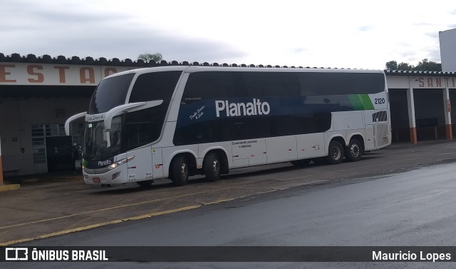 Planalto Transportes 2120 na cidade de Santiago, Rio Grande do Sul, Brasil, por Mauricio Lopes. ID da foto: 10097425.