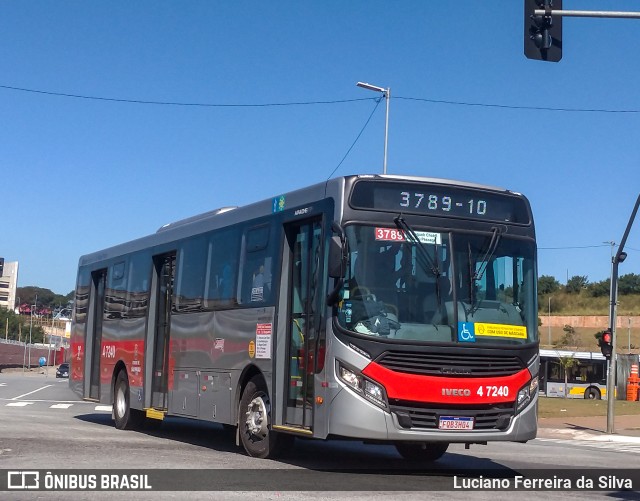 Pêssego Transportes 4 7240 na cidade de São Paulo, São Paulo, Brasil, por Luciano Ferreira da Silva. Número da foto: #10096778.