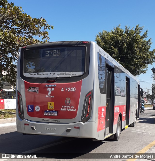 Pêssego Transportes 4 7240 na cidade de São Paulo, São Paulo, Brasil, por Andre Santos de Moraes. Número da foto: #10097363.