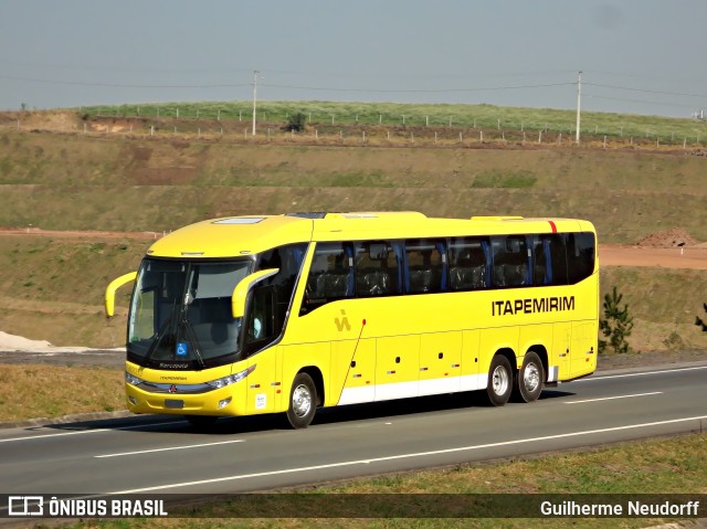 Viação Itapemirim 60033 na cidade de Piraquara, Paraná, Brasil, por Guilherme Neudorff. ID da foto: 10097726.