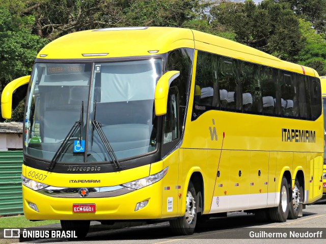 Viação Itapemirim 60607 na cidade de Curitiba, Paraná, Brasil, por Guilherme Neudorff. ID da foto: 10099971.