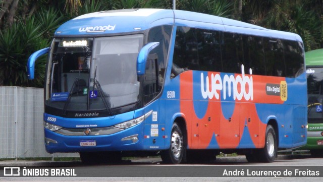 We Mobi 8500 na cidade de Curitiba, Paraná, Brasil, por André Lourenço de Freitas. Número da foto: #10101181.