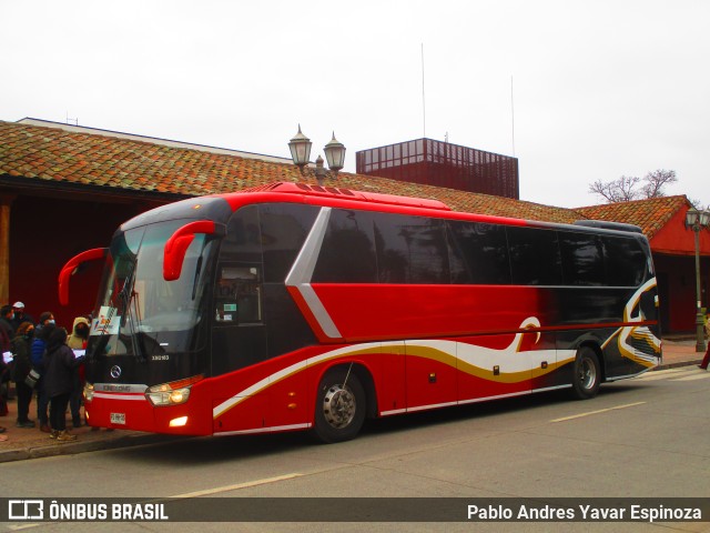 Buses Jimenez Hnos. 35 na cidade de Santa Cruz, Colchagua, Libertador General Bernardo O'Higgins, Chile, por Pablo Andres Yavar Espinoza. ID da foto: 10101638.