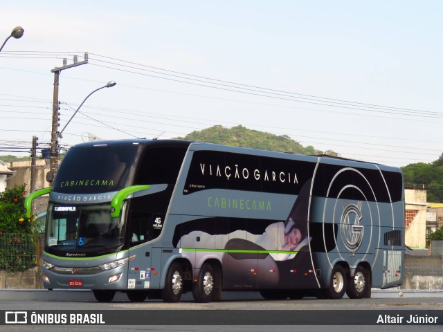 Viação Garcia 8005 na cidade de Balneário Camboriú, Santa Catarina, Brasil, por Altair Júnior. ID da foto: 10103959.