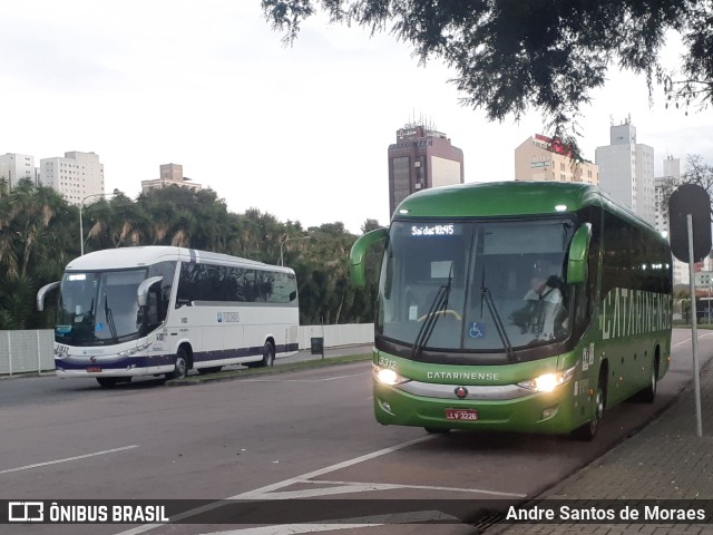 Auto Viação Catarinense 3312 na cidade de Curitiba, Paraná, Brasil, por Andre Santos de Moraes. Número da foto: #10102881.