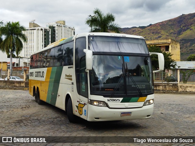 Empresa Gontijo de Transportes 12865 na cidade de Governador Valadares, Minas Gerais, Brasil, por Tiago Wenceslau de Souza. ID da foto: 10104686.