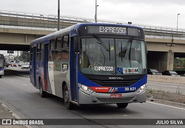 Empresa de Ônibus Vila Galvão 30.621 na cidade de São Paulo, São Paulo, Brasil, por JULIO SILVA. Número da foto: #10105355.