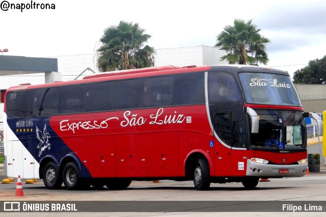 Expresso São Luiz 7010 na cidade de Goiânia, Goiás, Brasil, por Filipe Lima. Número da foto: #10054441.