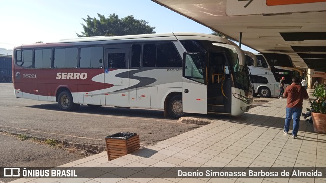 Viação Serro 36221 na cidade de Caetanópolis, Minas Gerais, Brasil, por Daenio Simonasse Barbosa de Almeida. Número da foto: #10052889.