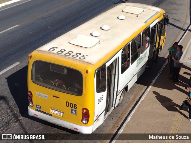 Grande Ocidental 008 na cidade de Valparaíso de Goiás, Goiás, Brasil, por Matheus de Souza. Número da foto: #10053768.