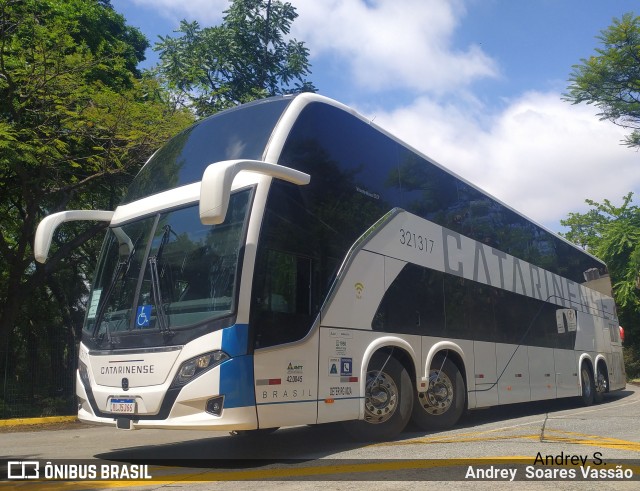 Auto Viação Catarinense 321317 na cidade de São Paulo, São Paulo, Brasil, por Andrey  Soares Vassão. ID da foto: 10053191.