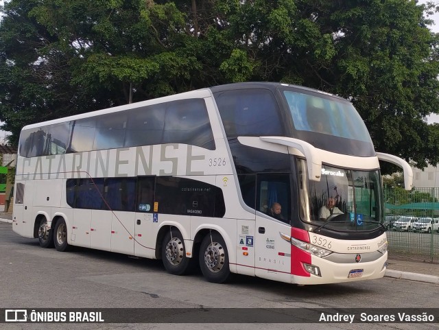 Auto Viação Catarinense 3526 na cidade de São Paulo, São Paulo, Brasil, por Andrey  Soares Vassão. ID da foto: 10107330.