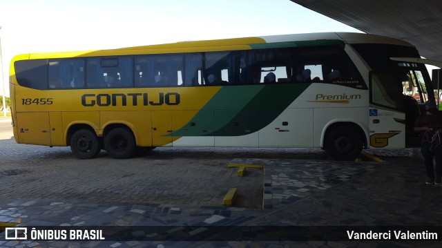 Empresa Gontijo de Transportes 18455 na cidade de Teixeira de Freitas, Bahia, Brasil, por Vanderci Valentim. Número da foto: #10105691.