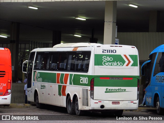 Empresa Gontijo de Transportes 21110 na cidade de Caruaru, Pernambuco, Brasil, por Lenilson da Silva Pessoa. ID da foto: 10108938.