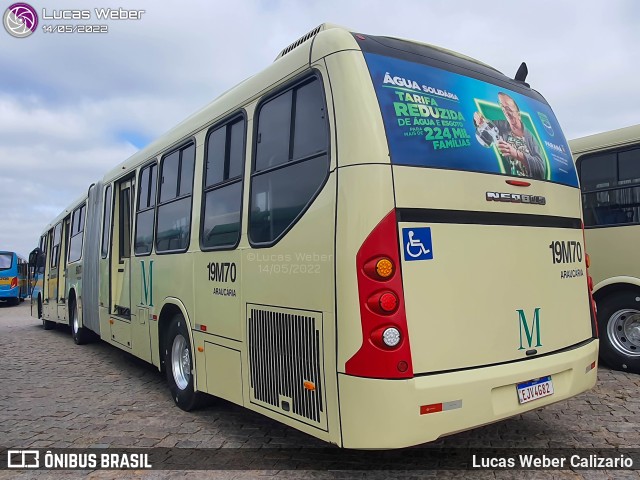 Araucária Transportes Coletivos 19M70 na cidade de Curitiba, Paraná, Brasil, por Lucas Weber Calizario. Número da foto: #10110764.