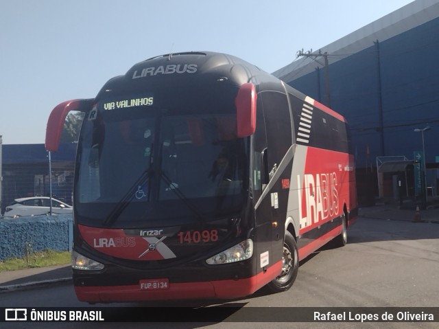 Lirabus 14098 na cidade de São Paulo, São Paulo, Brasil, por Rafael Lopes de Oliveira. ID da foto: 10111447.