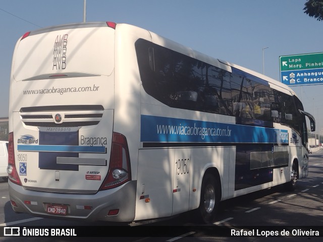 Auto Viação Bragança 19050 na cidade de São Paulo, São Paulo, Brasil, por Rafael Lopes de Oliveira. Número da foto: #10115518.