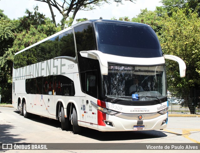 Auto Viação Catarinense 319309 na cidade de São Paulo, São Paulo, Brasil, por Vicente de Paulo Alves. Número da foto: #10119462.