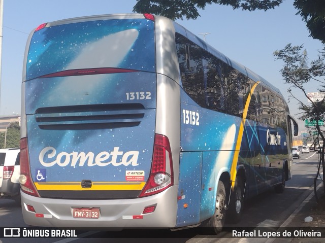 Viação Cometa 13132 na cidade de São Paulo, São Paulo, Brasil, por Rafael Lopes de Oliveira. ID da foto: 10121467.