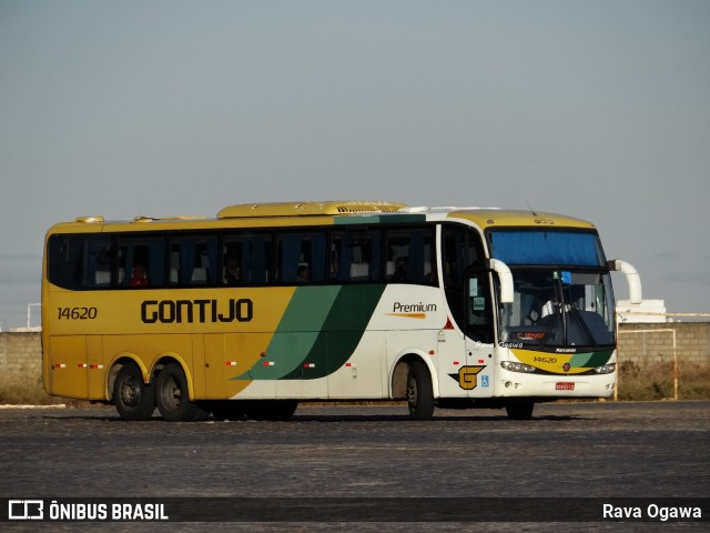 Empresa Gontijo de Transportes 14620 na cidade de Vitória da Conquista, Bahia, Brasil, por Rava Ogawa. ID da foto: 10121073.