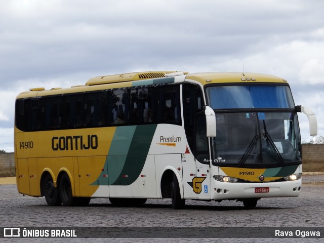 Empresa Gontijo de Transportes 14910 na cidade de Vitória da Conquista, Bahia, Brasil, por Rava Ogawa. ID da foto: 10121280.