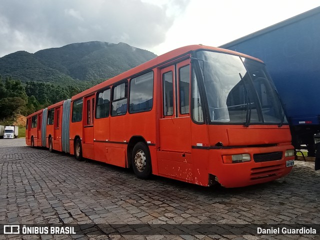 Ônibus Particulares 9879 na cidade de Palhoça, Santa Catarina, Brasil, por Daniel Guardiola. ID da foto: 10126260.