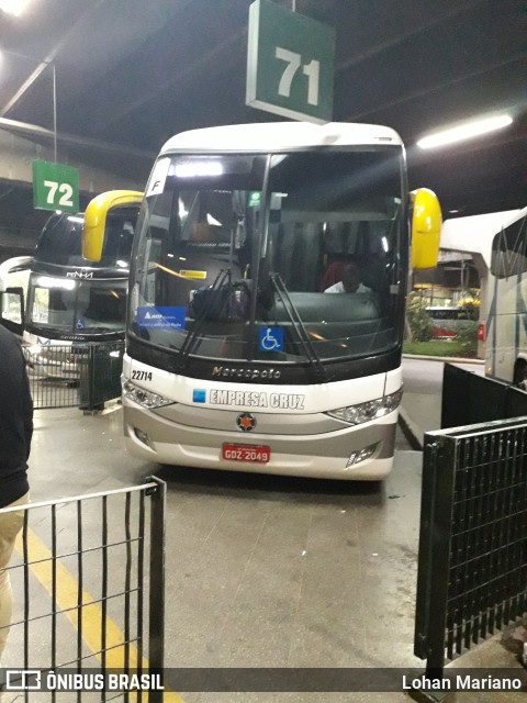Empresa Cruz 22714 na cidade de São Paulo, São Paulo, Brasil, por Lohan Mariano. Número da foto: #10125726.