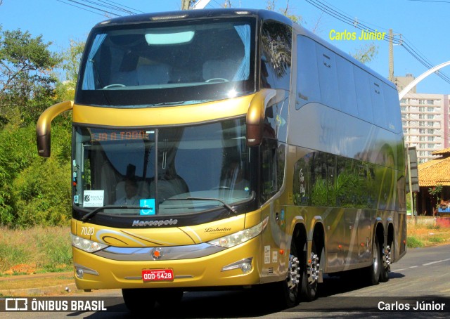 Linhatur Hotel e Turismo 7020 na cidade de Caldas Novas, Goiás, Brasil, por Carlos Júnior. Número da foto: #10125872.