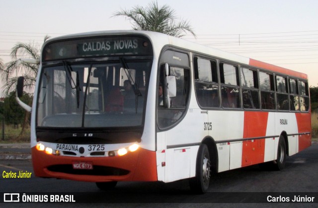 Viação Paraúna 3725 na cidade de Caldas Novas, Goiás, Brasil, por Carlos Júnior. ID da foto: 10125820.