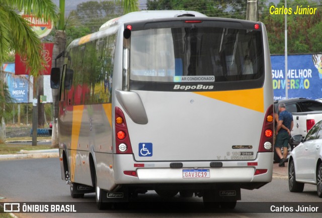 Ônibus Particulares S007 na cidade de Caldas Novas, Goiás, Brasil, por Carlos Júnior. Número da foto: #10125714.