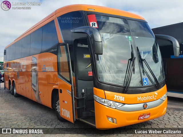 Empresa Cruz 21704 na cidade de Curitiba, Paraná, Brasil, por Lucas Weber Calizario. Número da foto: #10129468.