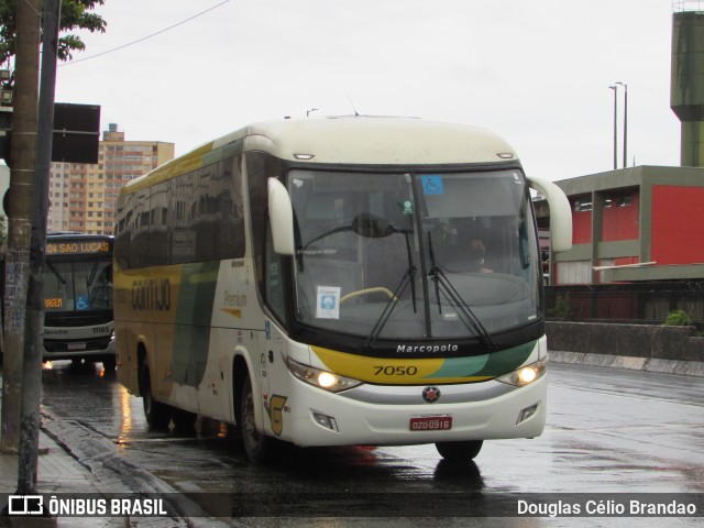 Empresa Gontijo de Transportes 7050 na cidade de Belo Horizonte, Minas Gerais, Brasil, por Douglas Célio Brandao. Número da foto: #10134403.