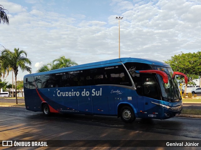Cruzeiro do Sul Transportes 421300 na cidade de Campo Grande, Mato Grosso do Sul, Brasil, por Genival Júnior. Número da foto: #10055943.