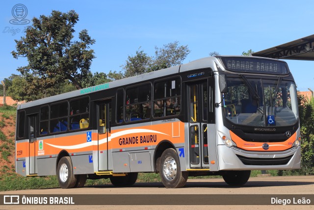 Transportes Coletivos Grande Bauru 2239 na cidade de Bauru, São Paulo, Brasil, por Diego Leão. ID da foto: 10136423.