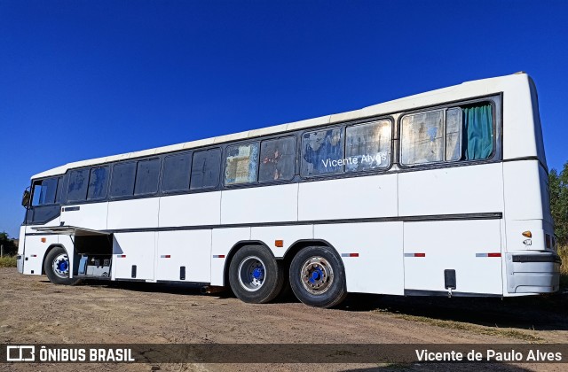 Ônibus Particulares 3887 na cidade de Santo Antônio do Monte, Minas Gerais, Brasil, por Vicente de Paulo Alves. ID da foto: 10136082.