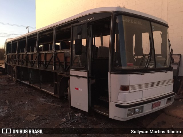 Sucata e Desmanches 2903 na cidade de Anápolis, Goiás, Brasil, por Sullyvan Martins Ribeiro. Número da foto: #10137557.
