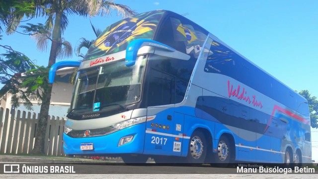 Valdir Tur 2017 na cidade de Guaratuba, Paraná, Brasil, por Manu Busóloga Betim. Número da foto: #10136025.