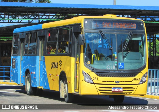 Francovig Transportes Coletivos 231 na cidade de Araucária, Paraná, Brasil, por Alessandro Fracaro Chibior. Número da foto: #10057680.