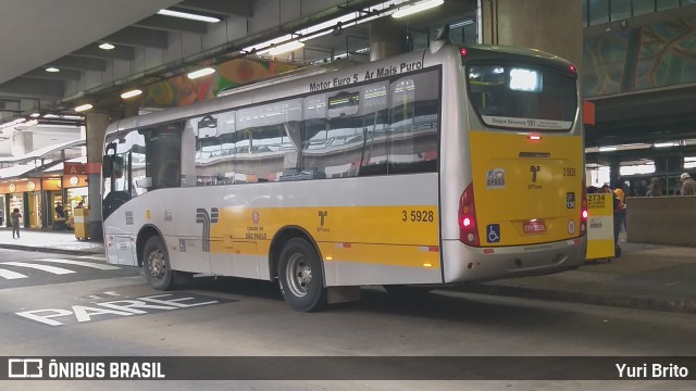Upbus Qualidade em Transportes 3 5928 na cidade de São Paulo, São Paulo, Brasil, por Yuri Brito. Número da foto: #10058606.