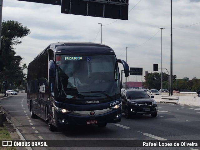 Viação Cometa 719635 na cidade de São Paulo, São Paulo, Brasil, por Rafael Lopes de Oliveira. ID da foto: 10058825.