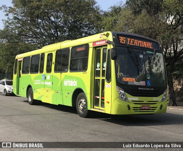 Santo Antônio Transportes Niterói 2.2.003 na cidade de Niterói, Rio de Janeiro, Brasil, por Luiz Eduardo Lopes da Silva. Número da foto: #10058140.