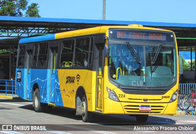 Francovig Transportes Coletivos 224 na cidade de Araucária, Paraná, Brasil, por Alessandro Fracaro Chibior. Número da foto: #10057694.